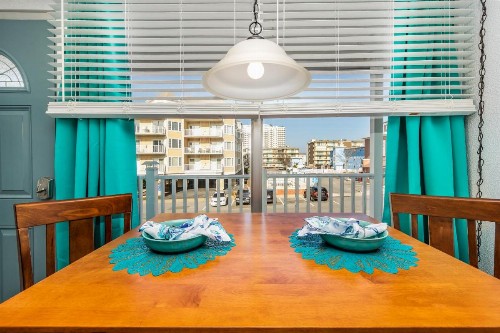 Ocean Wave Condos - image 11