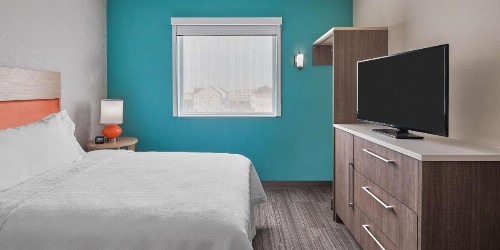 Home2 Suites by Hilton Ocean City Bayside - image 10