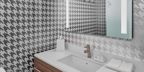 Home2 Suites by Hilton Ocean City Bayside - image 11