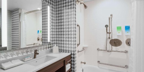 Home2 Suites by Hilton Ocean City Bayside - image 27