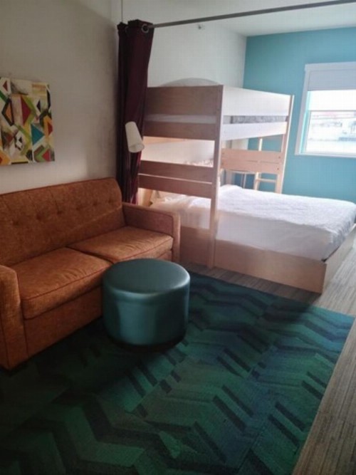 Home2 Suites by Hilton Ocean City Bayside - image 7