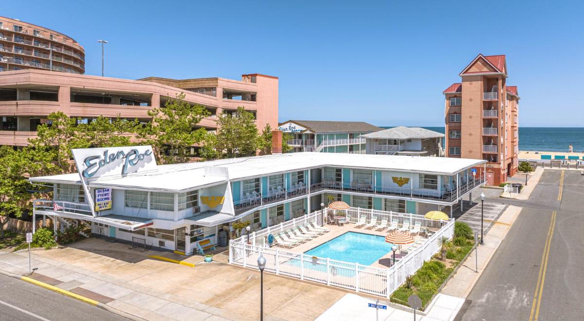 Eden Roc Motel - image 7