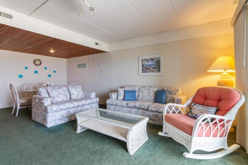 Beach Lofts - image 10