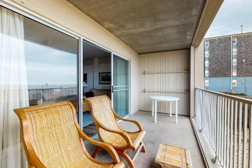Beachy Keen - image 6
