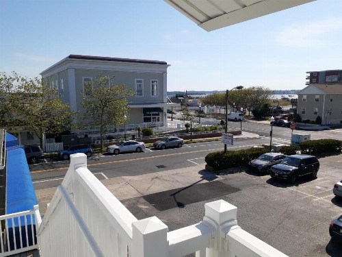 Atlantic Breeze Motel & Apartments - image 2