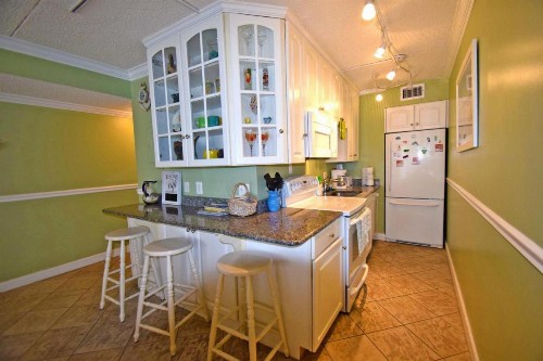 Seatime 303S Condo - image 7