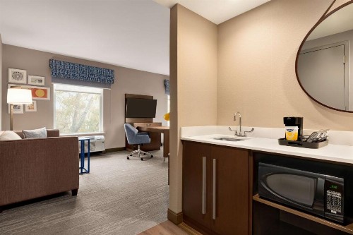 Hampton Inn & Suites Ocean City West - image 17