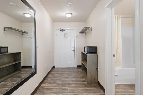 Beach Bum Inn - image 24