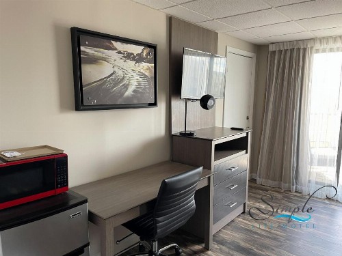 Simple Life Motel - image 20