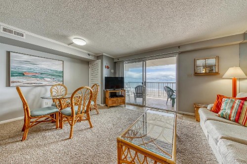 Oceanfront at Golden Beach - image 8