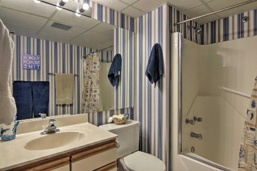 Ocean City Condo with Balcony - Walk to Beach! - image 11