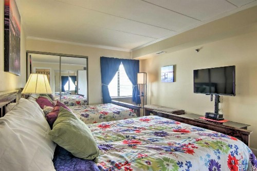 Ocean City Condo with Balcony - Walk to Beach! - image 4