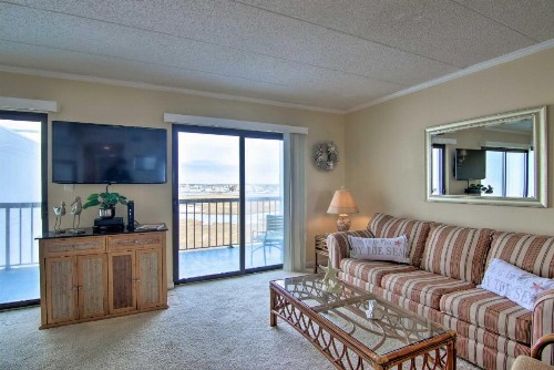 Ocean City Condo with Balcony - Walk to Beach! - image 7