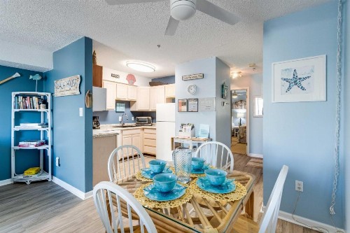 Ocean City Condo with Balcony - Walk to Beach! - image 2