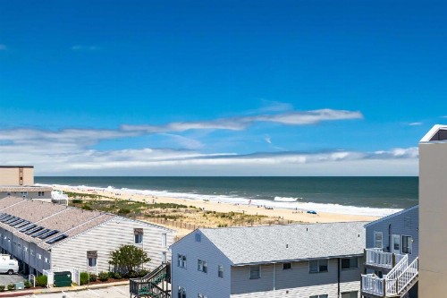 Ocean City Condo with Balcony - Walk to Beach! - image 4