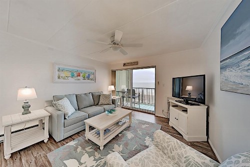 Updated Oceanfront Constellation House Condo condo - image 6