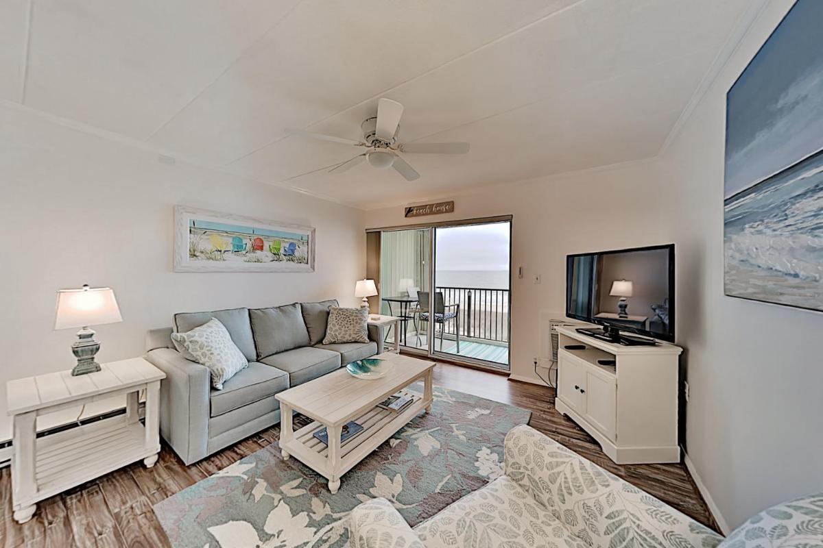 Updated Oceanfront Constellation House Condo condo - image 6