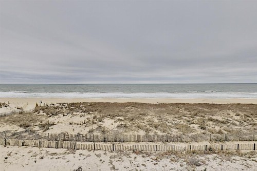 Updated Oceanfront Constellation House Condo condo - image 7