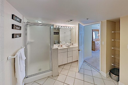 Bayside Retreat with Pool Walk to Beach & Dining condo - image 11