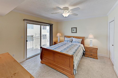 Bayside Retreat with Pool Walk to Beach & Dining condo - image 5