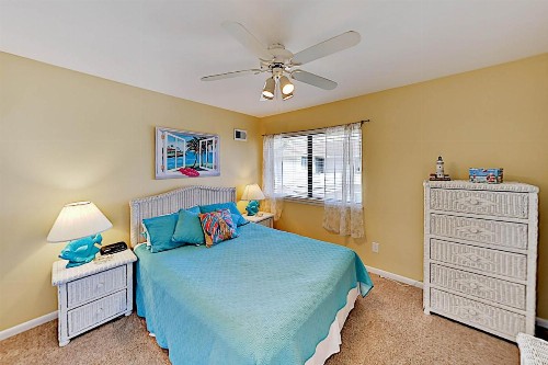 Updated Beach Club Condo - Pool - Walk to Beach condo - image 11