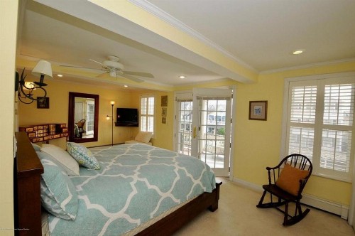 The Chelsea Ocean Grove sleep up to 20 steps to the BEACH - image 7