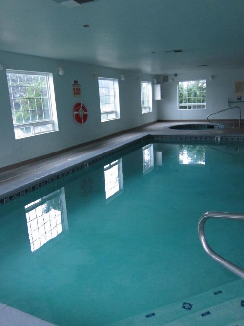 Days Inn by Wyndham Ocean Shores - image 16