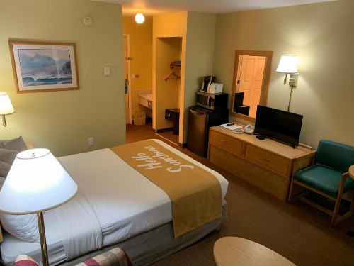 Days Inn by Wyndham Ocean Shores - image 21