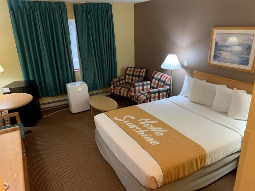 Days Inn by Wyndham Ocean Shores - image 26