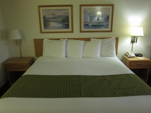 Days Inn by Wyndham Ocean Shores - image 35