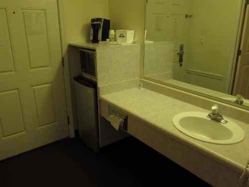 Days Inn by Wyndham Ocean Shores - image 37