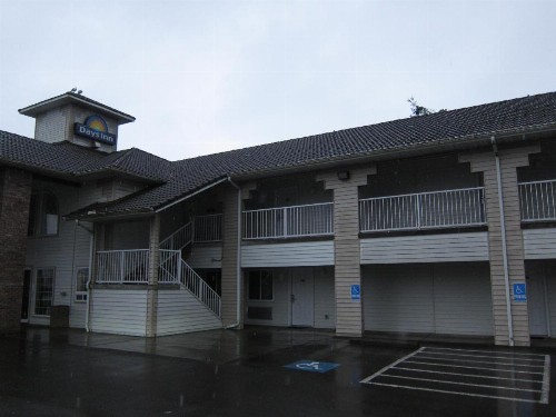 Days Inn by Wyndham Ocean Shores - image 9