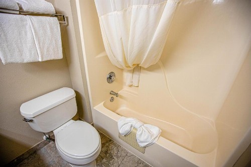 Ocean Paradise Hotel & Resort - image 10