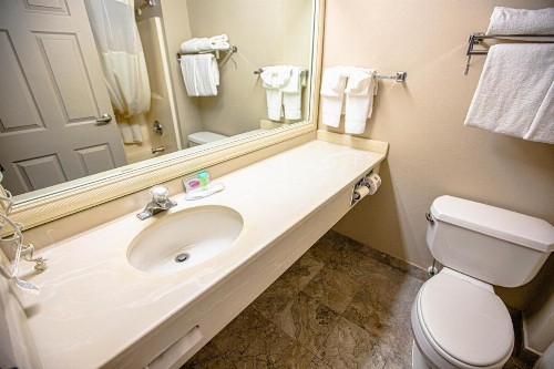Ocean Paradise Hotel & Resort - image 11