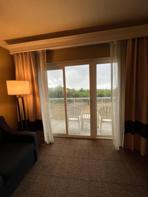 Comfort Inn & Suites Ocean Shores - image 17