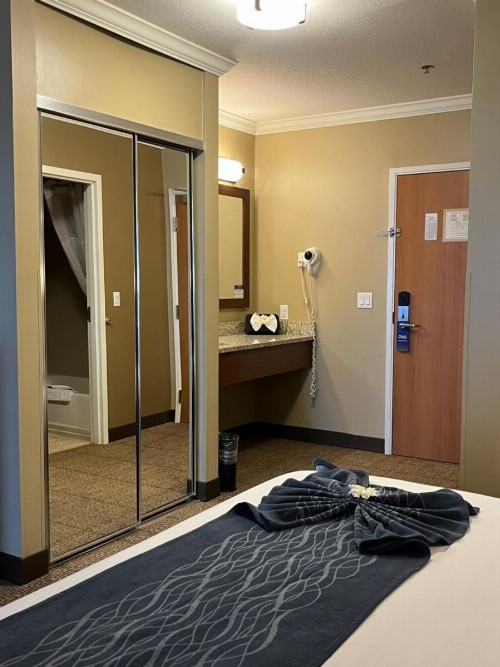 Comfort Inn & Suites Ocean Shores - image 27