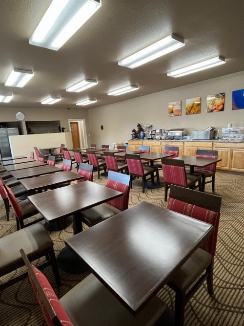 Comfort Inn & Suites Ocean Shores - image 35