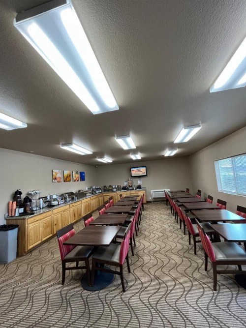 Comfort Inn & Suites Ocean Shores - image 8