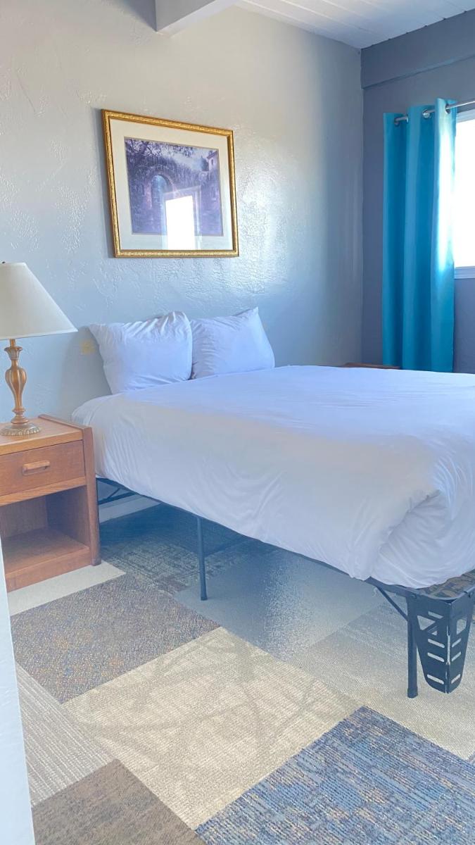 Ocean Shores Inn & Suites - image 7