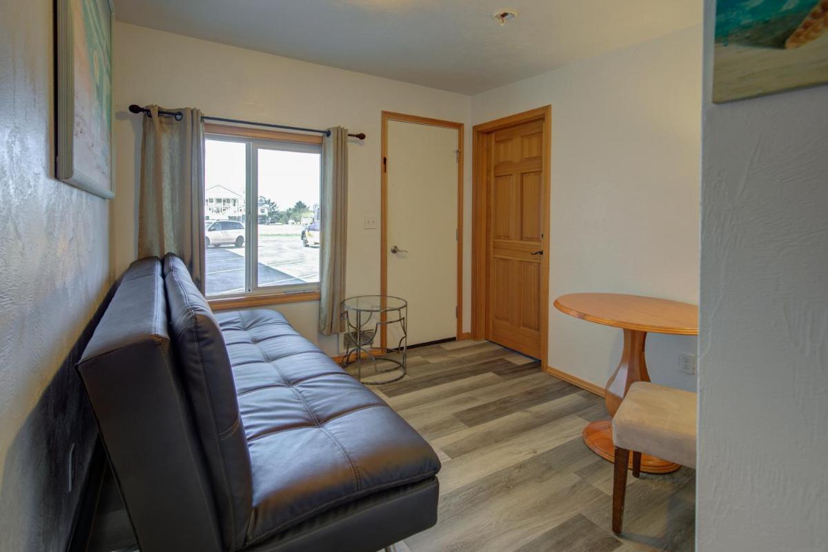 Westerly Motel - image 2