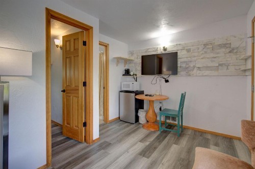 Westerly Motel - image 28