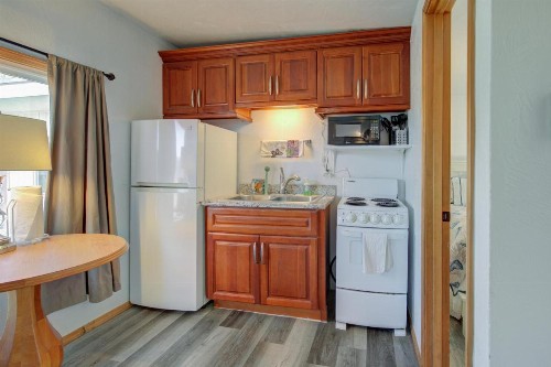 Westerly Motel - image 31