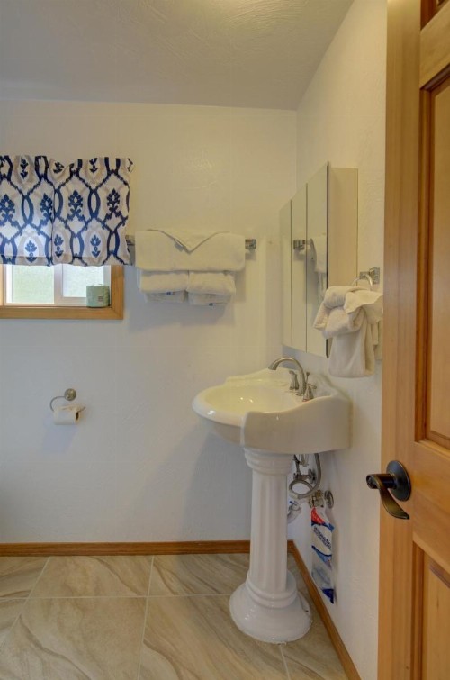 Westerly Motel - image 36