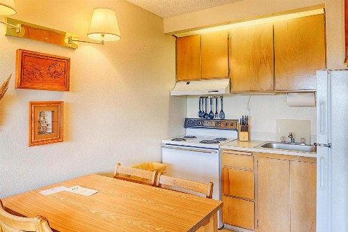 Beach Path Condo - image 7