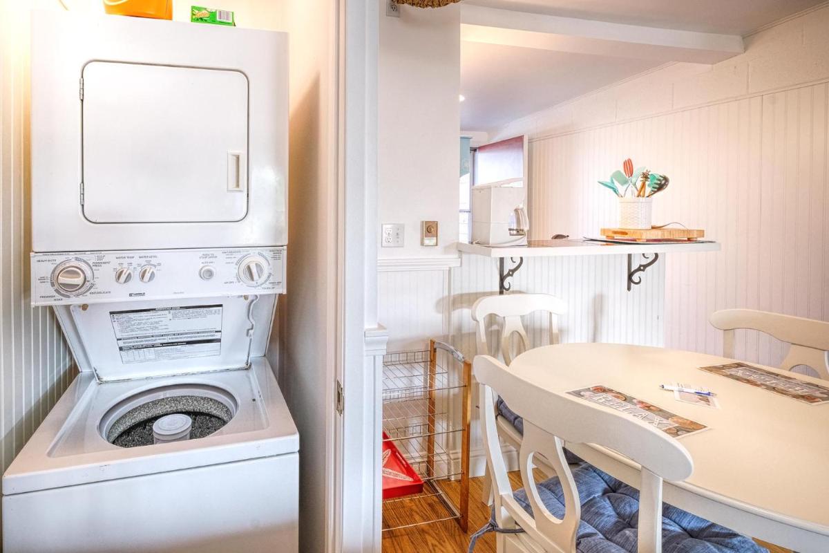 Waters Edge Condo - image 4