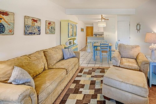 Shine On Condo - image 14