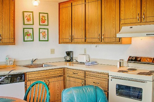 On Beyond Condo - image 16