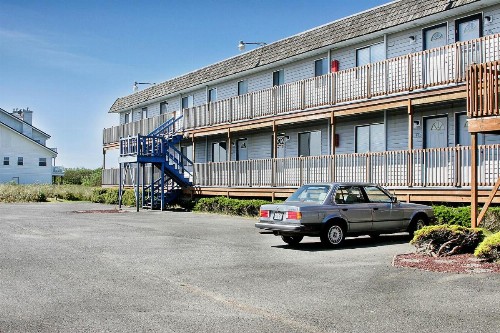 On Beyond Condo - image 17