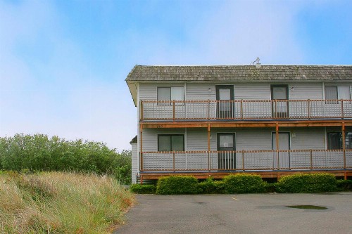 On Beyond Condo - image 8