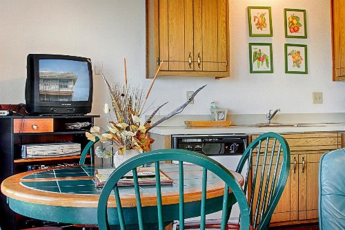 On Beyond Condo - image 9